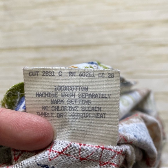 Vintage 1980’s Funky Print Shirt - Picture 3 of 8